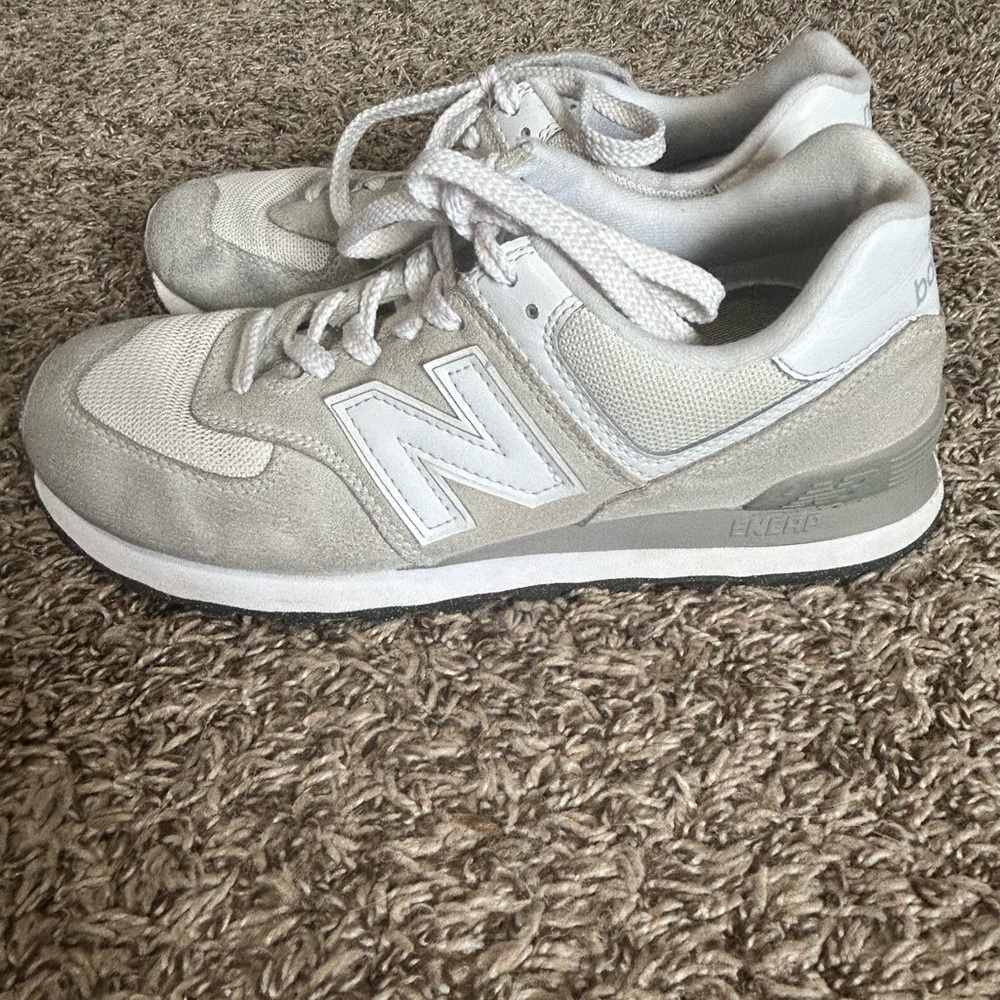 New Balance Women's Light Gray and White Athletic Sneakers